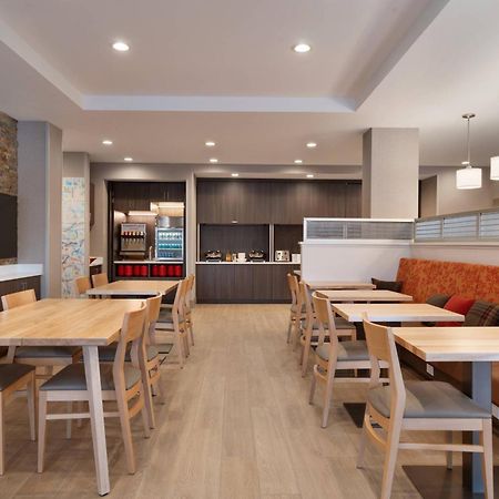 Towneplace Suites By Marriott Logan Dış mekan fotoğraf