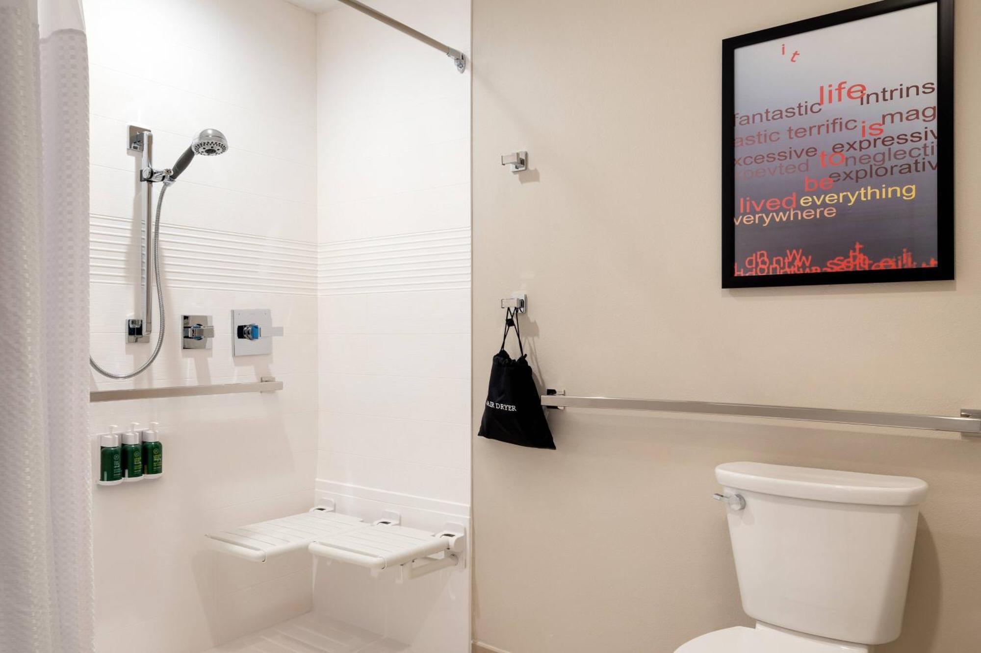 Towneplace Suites By Marriott Logan Dış mekan fotoğraf